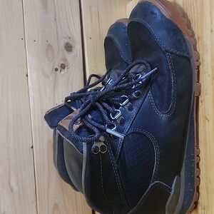 Danner Black Athletic Shoes Durable Breathable Design
